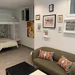 Con Piscina, 2 Terrazas Privadas, Wifi, Bbq بيت للعطل
