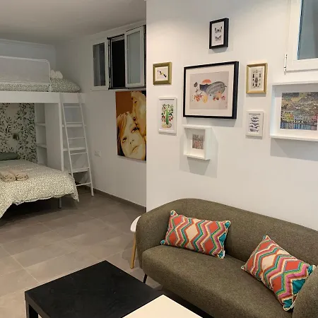 Con Piscina, 2 Terrazas Privadas, Wifi, Bbq Feriehus